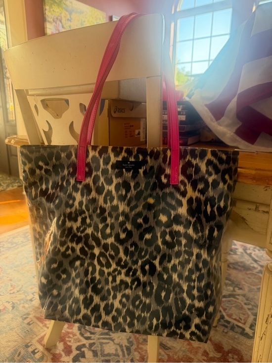 kate spade Handbags - kate spade Leopard Print Tote with Pink Handles